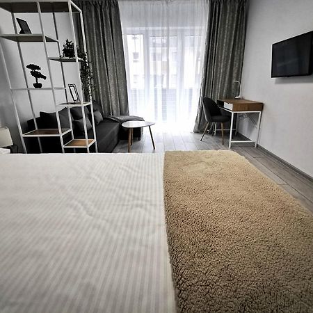 Kronbed Apartments Brasov Bagian luar foto