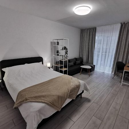 Kronbed Apartments Brasov Bagian luar foto