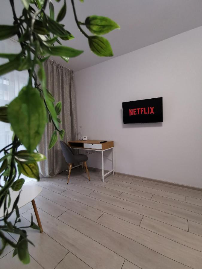Kronbed Apartments Brasov Bagian luar foto