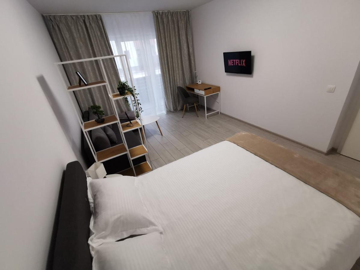 Kronbed Apartments Brasov Bagian luar foto