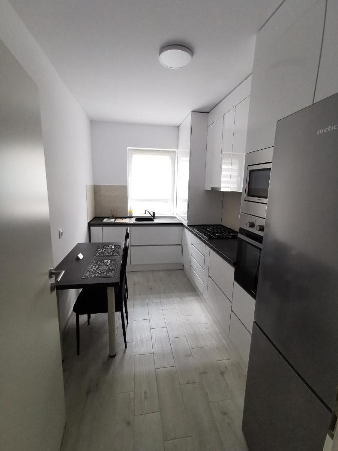 Kronbed Apartments Brasov Bagian luar foto