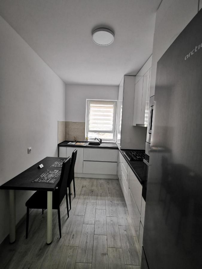 Kronbed Apartments Brasov Bagian luar foto